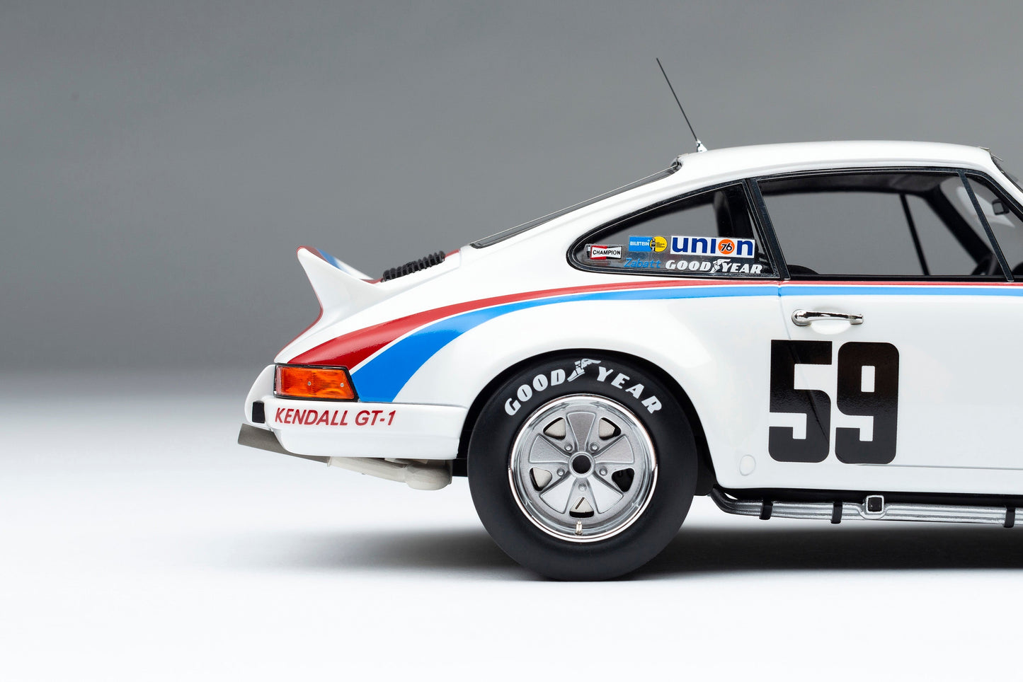 Amalgam 1/18 Porsche 911RSR (1973) 2.8 BRUMOS DAYTONA car model