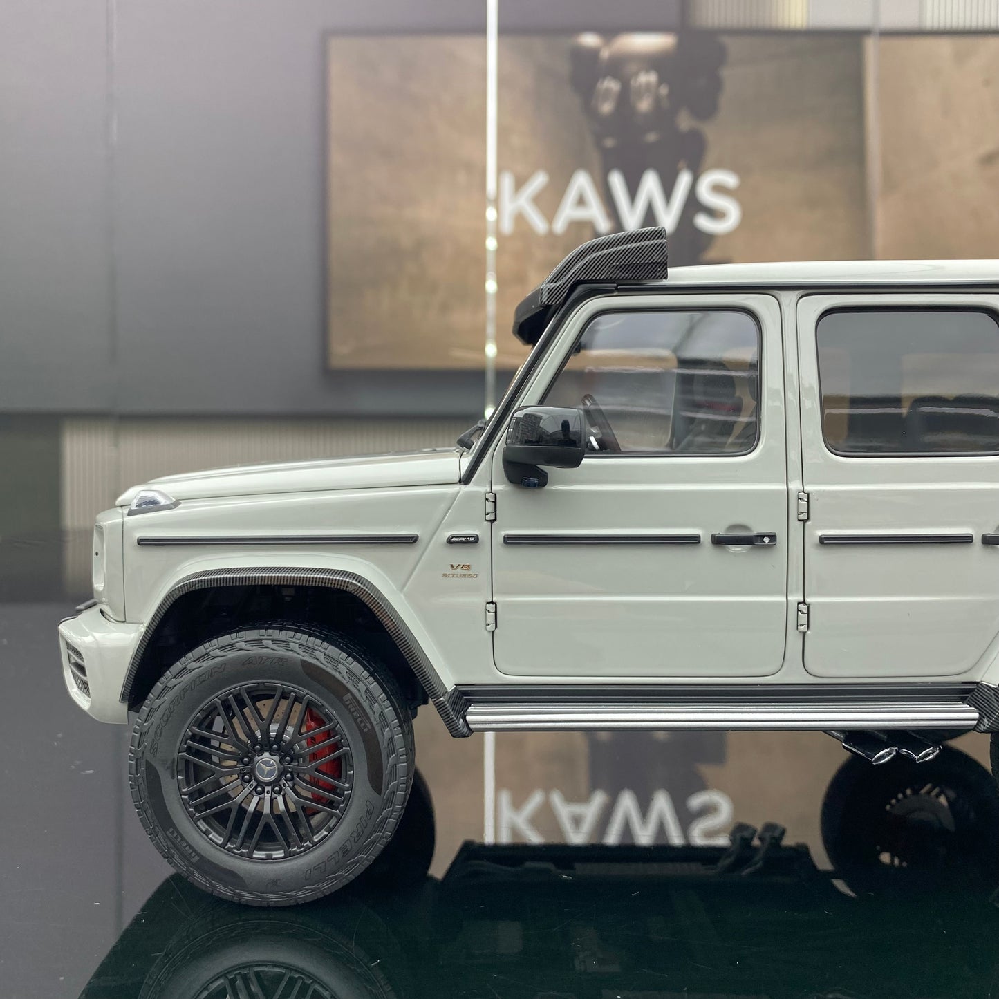 Almost Real 1/18 Mercedes-Benz AMG G63 4×4 2023 Alloy Fully Open Simulation Car Model Ornament