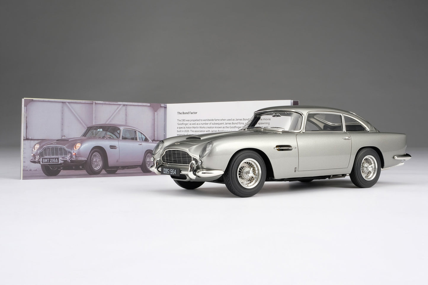 Amalgam 1/18 Aston Martin DB5 high-end limited edition simulation car model